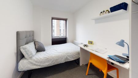 7 bedroom flat to rent - Photo 5