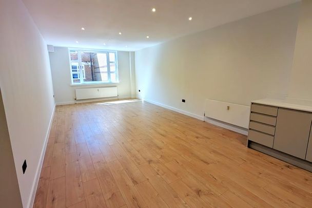 Church Street East, Woking, Surrey, GU21 - Photo 1