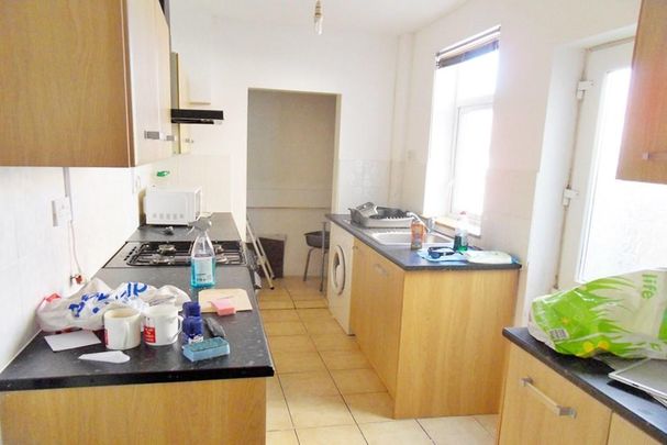 2 bedroom terraced house to rent - Photo 1