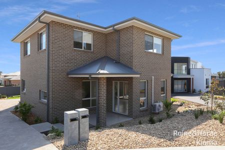 8 Hanrahan Place, Kiama, NSW 2533 - Photo 2