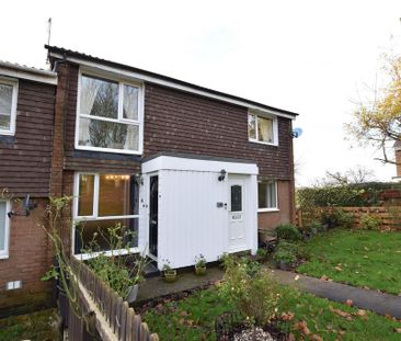 2 bedroom ground floor flat to rent - Photo 2