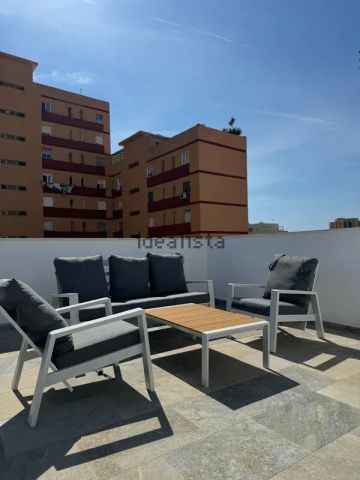 Alquiler de ático en Calle Benalmádena - Photo 4