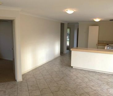 3x1 FAMILY HOME - Photo 1
