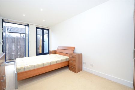 Bermondsey Street, London, SE1 3XF - Photo 3