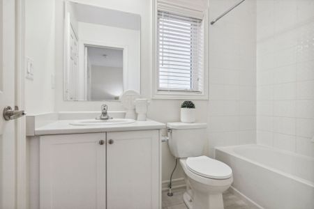 For Lease - 3946 Tufgar Crescent, Burlington, Ontario - Photo 2