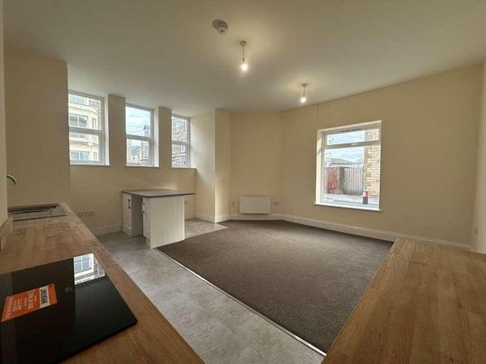 Poulton Road, Morecambe, LA4 - Photo 1