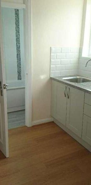 Hampden Avenue, Eastbourne, BN22 - Photo 1