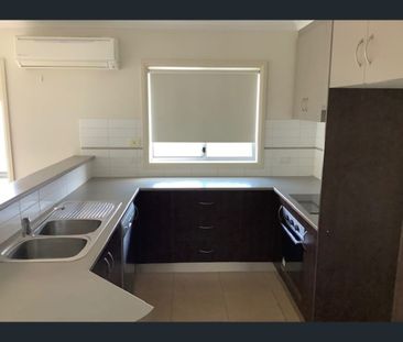 1/109 Sobraon Street, Shepparton, Vic 3630 - Photo 4