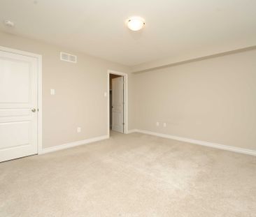 For Lease - 446 MARKDALE Terrace, Blossom Park - Airport and Area, ... - Photo 5