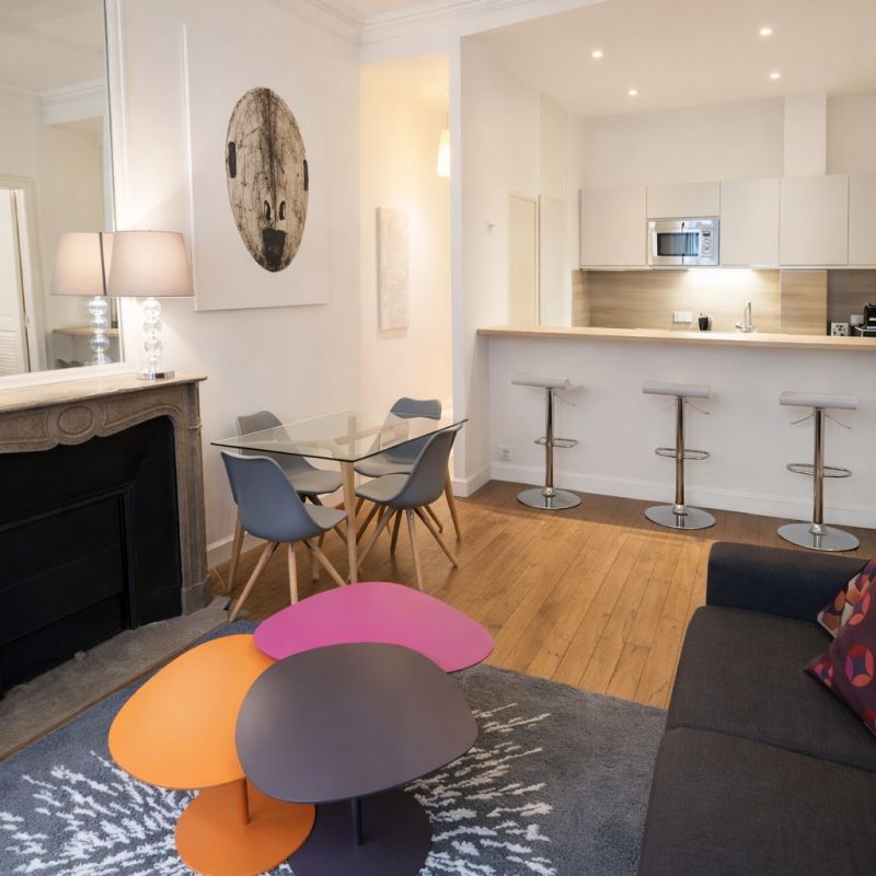 Triangle d'Or : Élégant 2 pièces dans un immeuble haussmannien - Photo 1