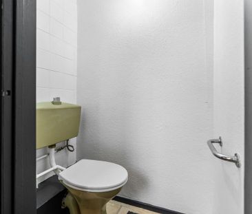 1 bedroom in a house share to rent - Photo 6