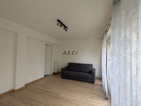 COURBEVOIE - Photo 2