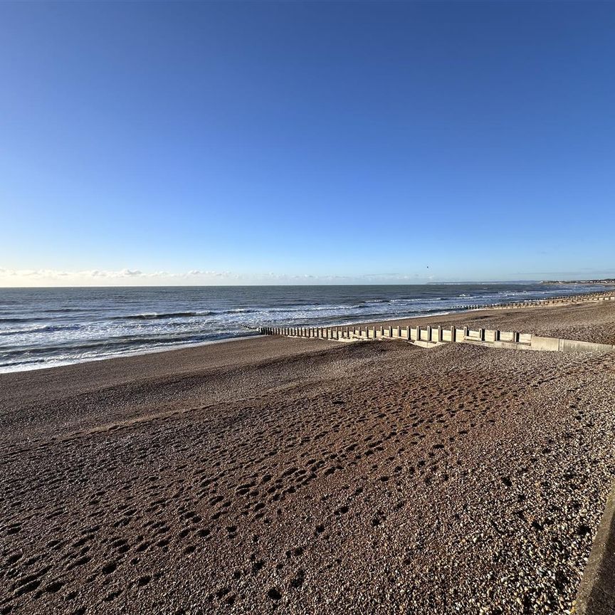 Marina, St Leonards-On-Sea - Photo 1