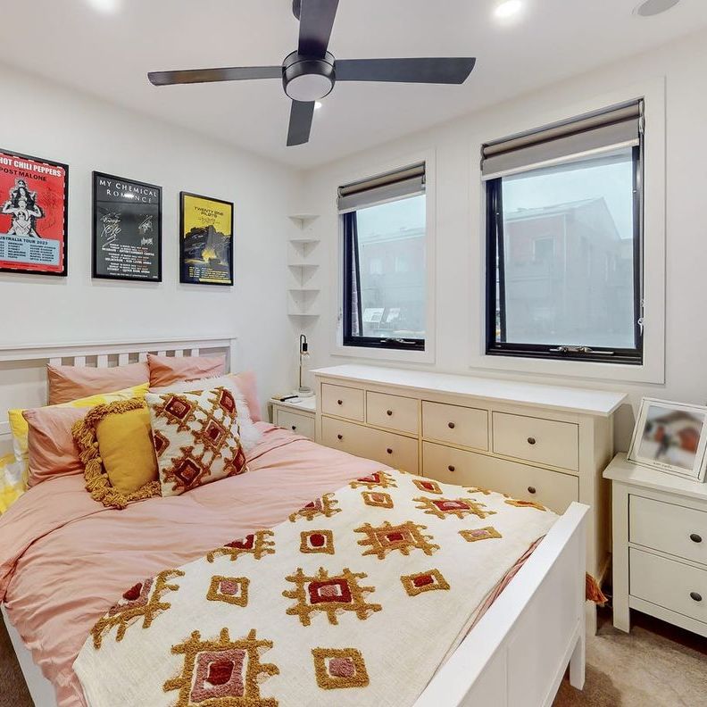 Stylish Ground Floor Apartment in Prime Inner-City Location - Photo 1