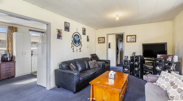 Charming 3BR Home in Turangi - Photo 1