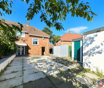 St Edmunds Drive, Gateshead - Photo 1