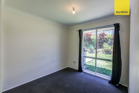 35 James Cagney Close, Parkwood QLD 4214 - House For Rent | Domain - Photo 5