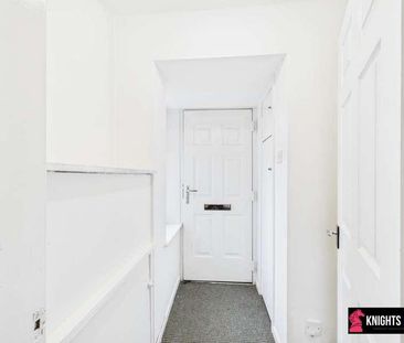 Glenwoods, Newport Pagnell, MK16 - Photo 1