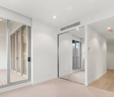 Stylish 1-Bedroom Apartment with Media Area in Lindfield Village - Photo 5