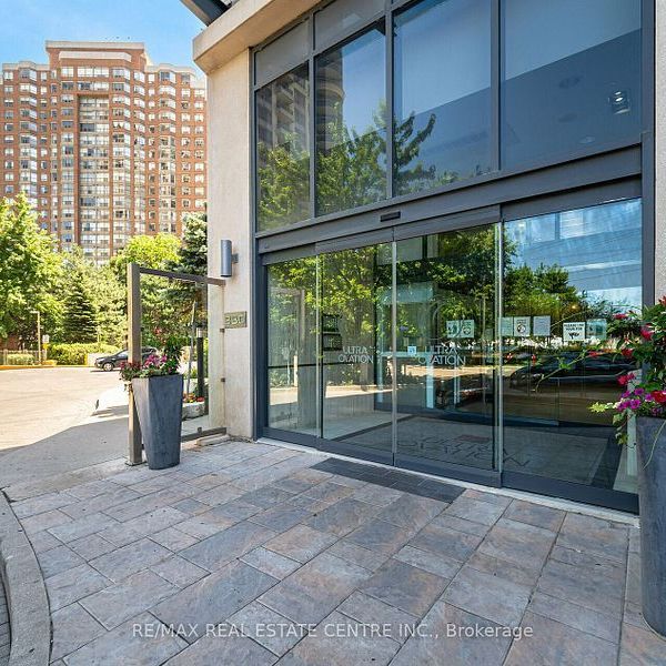 For Lease - 330 Burnhamthorpe Road Unit# 204, Mississauga, Ontario - Photo 1