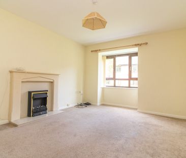 St Pauls Close, Oadby - Photo 3