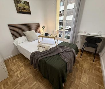 Calle de Andrés Mellado, Madrid, Community of Madrid 28015 - Photo 2