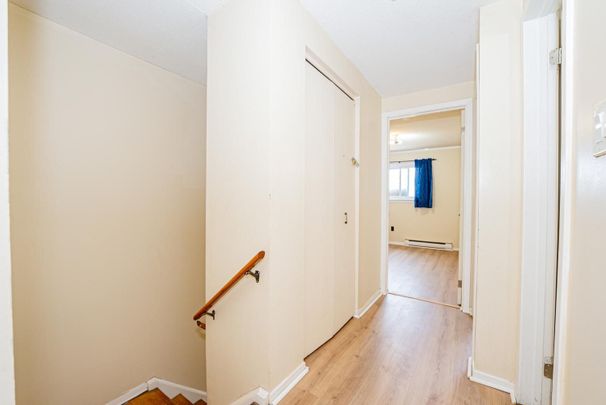 For Lease - 27 Briar Path, Brampton, Ontario - Photo 1
