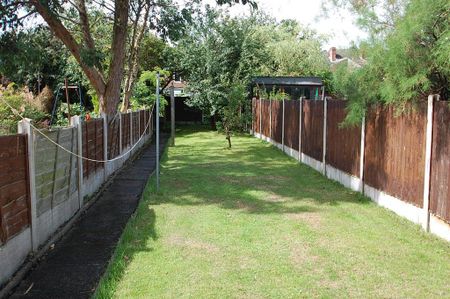 2 bedroom house to rent - Photo 3