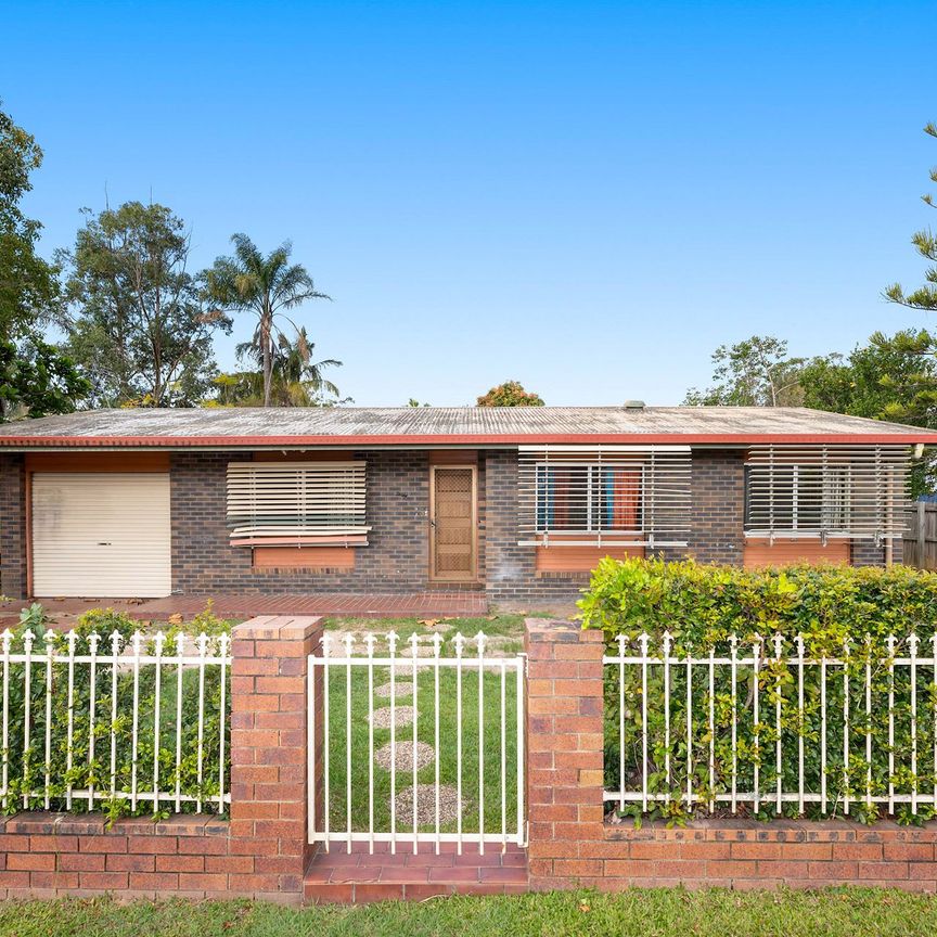 3 Kenneth Street, Morayfield. - Photo 1