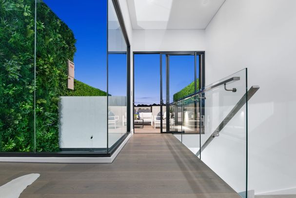 39B Daphne Street, Botany NSW 2019 - House For Rent | Domain - Photo 1