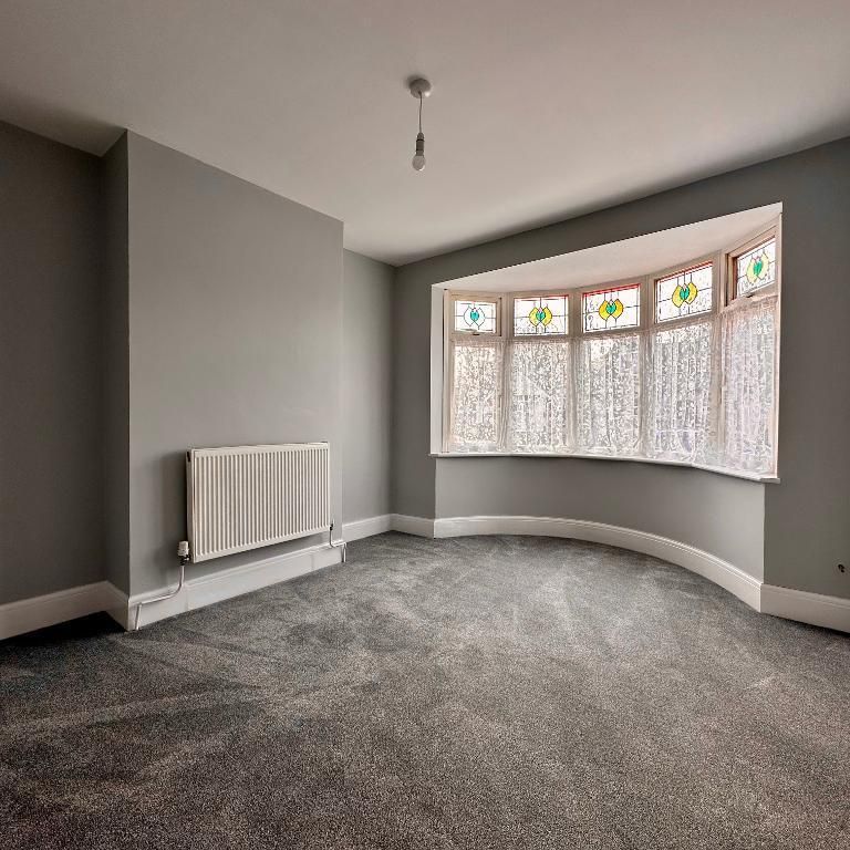 2 bedroom semi-detached house to rent - Photo 1