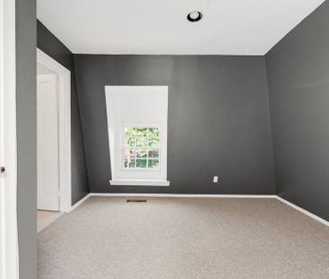 For Lease - 17 Teddington Park Avenue Unit# APT 3, Toronto, Ontario - Photo 3