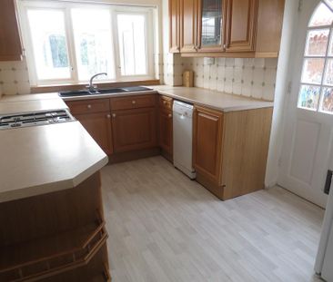 3 bedroom property to rent - Photo 6
