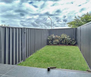 Luxurious and private 2 bedroom granny flat! - Photo 6