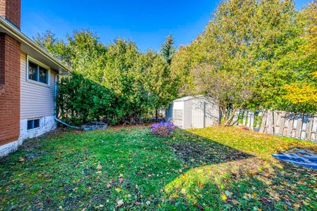 For Lease - 11 Queensbury Drive Unit# Basement, Hamilton, Ontario - Photo 3