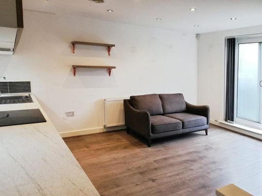 2 bedroom house to rent - Photo 1