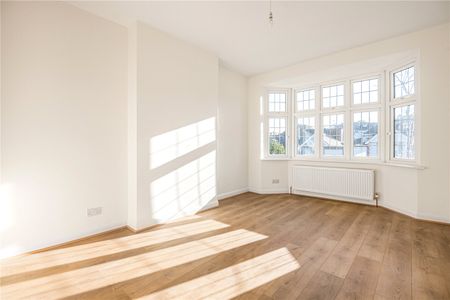 Meadway, Barnet - Photo 3