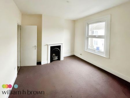 Grays, ., Essex - Photo 3