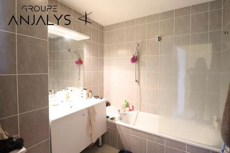 Location Appartement 3 pièces 62m² LYON 8ème - Photo 5