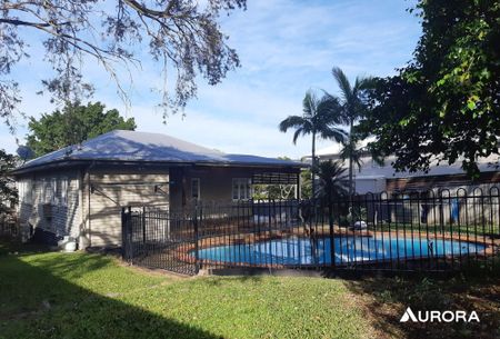 5 Little Street, Everton Park QLD 4053 - House For Rent | Domain - Photo 2