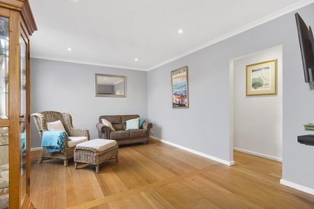 19 Johns Road, Mornington - Photo 2