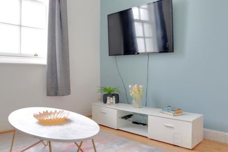 1 bedroom flat to rent - Photo 3