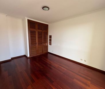 Apartamento T3 Duplex no Centro do Caniço - Ilha da Madeira - Photo 5