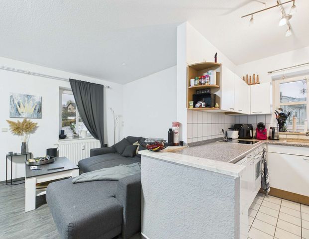 Moderne 2-Raum-Wohnung mit Balkon & Carport in Rodewisch - Foto 1
