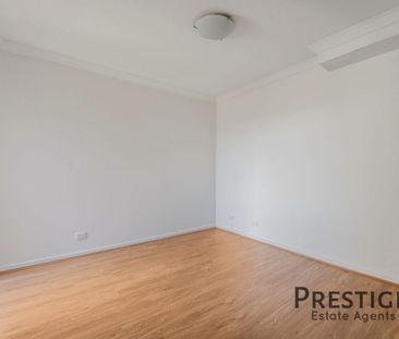 Elegant Two-Bedroom Unit in the Heart of Campbelltown - Photo 5