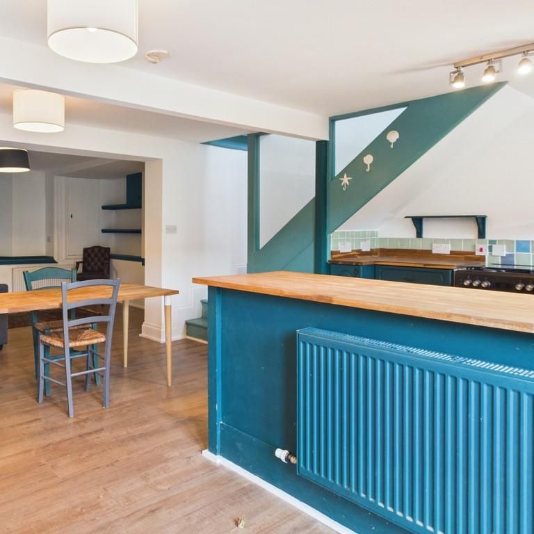 2 bedroom maisonette to rent - Photo 1