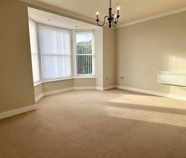 Prince Of Wales Terrace, Scarborough - Photo 1
