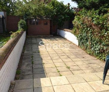 Swainstone Road, Reading, Berkshire, RG2 - Photo 6