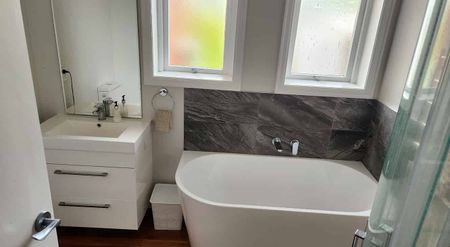 Character Home - Photo 5