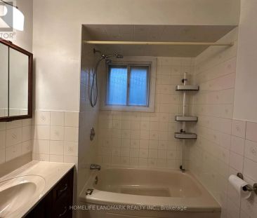 28 LANDFAIR CRESCENT - Photo 6